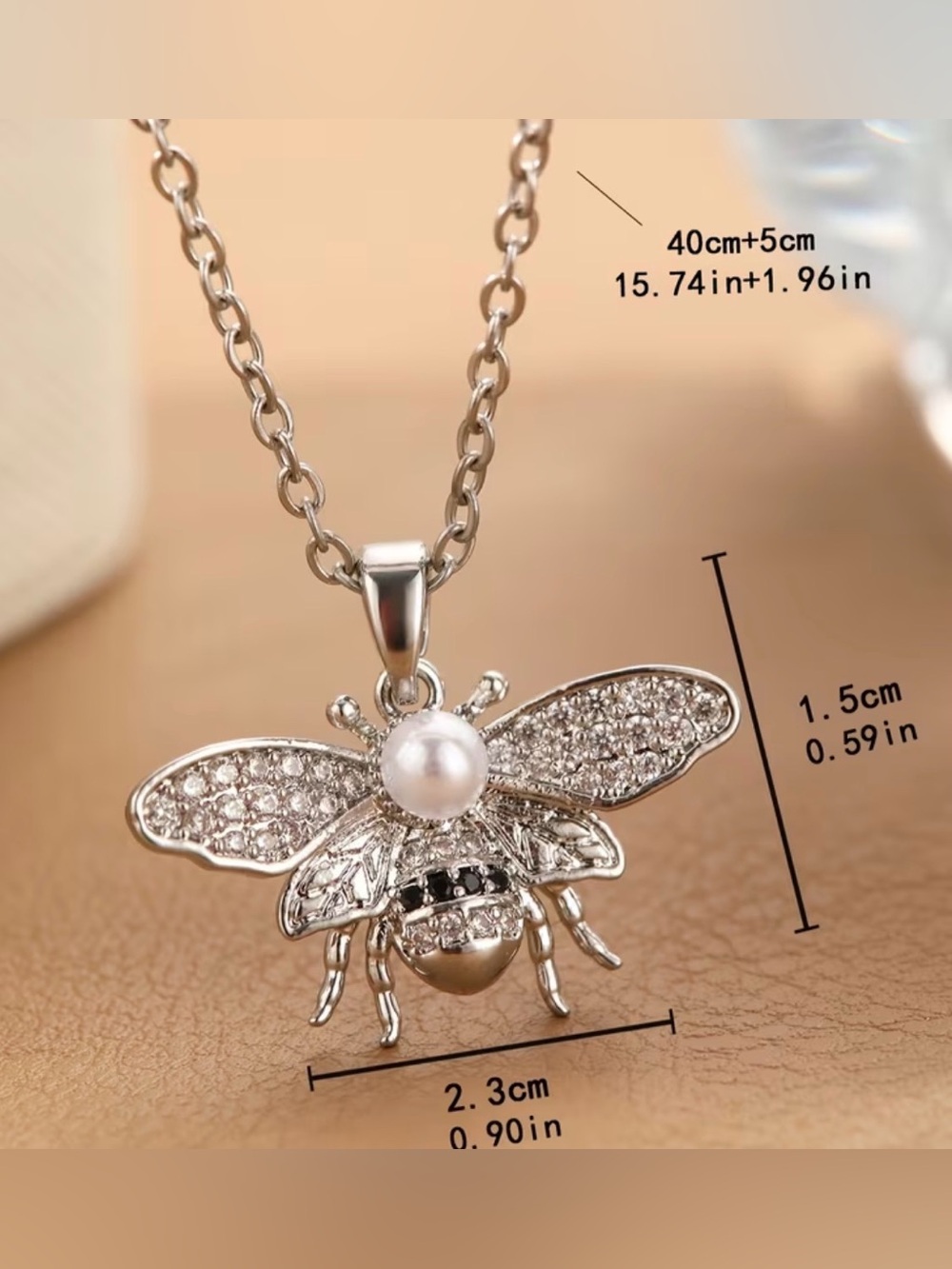 🐝🐝🐝BOGOHO🐝🐝🐝Dainty Bee Hoop Earrings w/Matching Bee Necklace-Silver - Picture 6 of 7